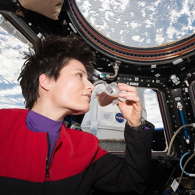 Space_Coffee_Cups_31.jpg Space_Coffee_Cups_31.jpg